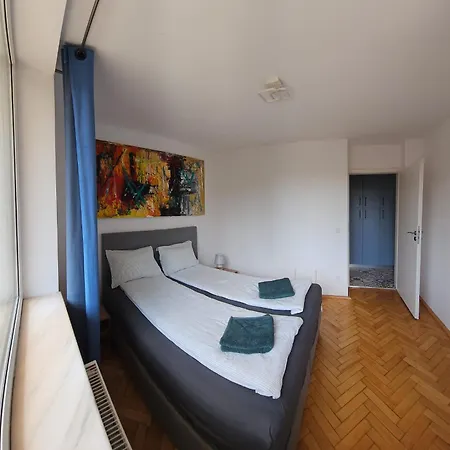 Sapte Apartment